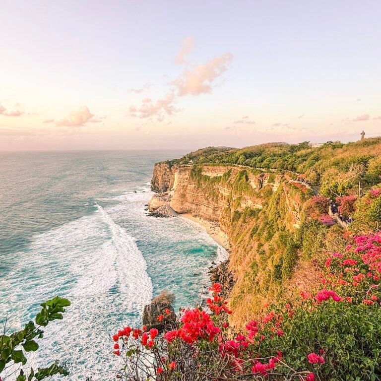 Copertina Uluwatu
