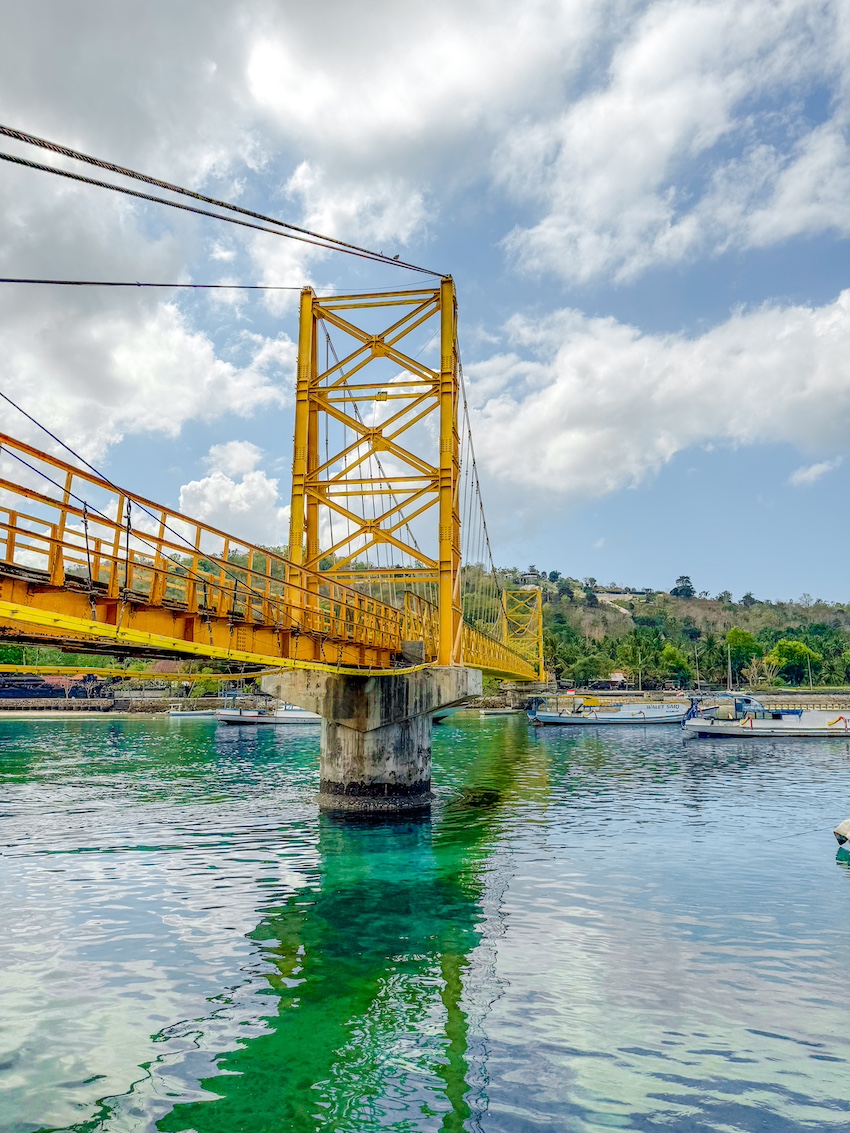 Yellow Bridge Nusa Ceningan