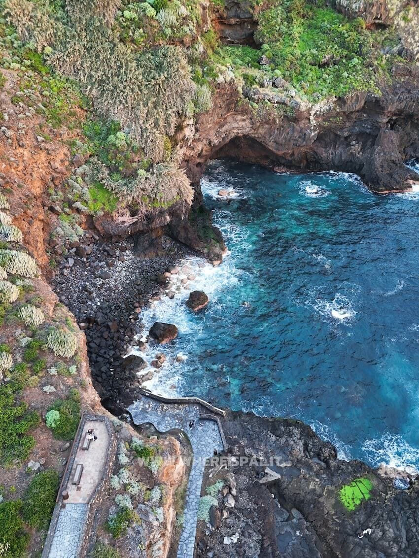 Grotta Costa del Sauzal Dove Dormire Tenerife Drone View