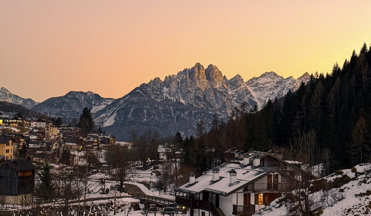 Copertina Panorama Val di Zoldo